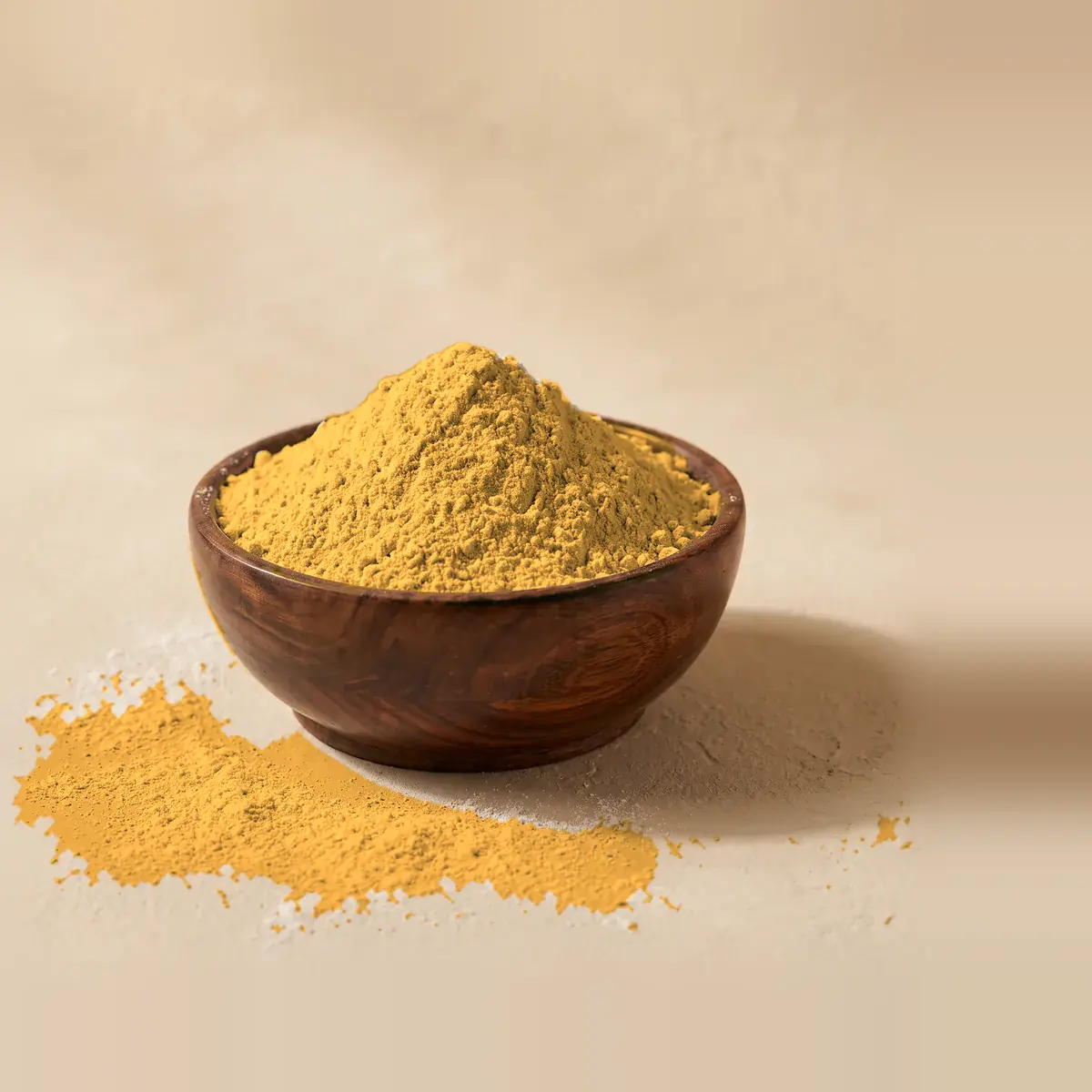 Bhujia Longi in a wooden bowl