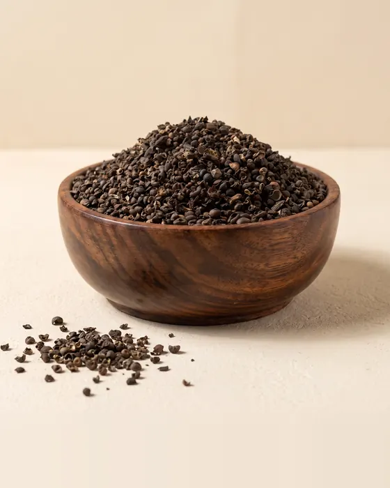 Phutra in a wooden bowl